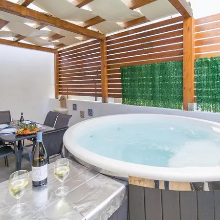 Al Mare Holiday home
